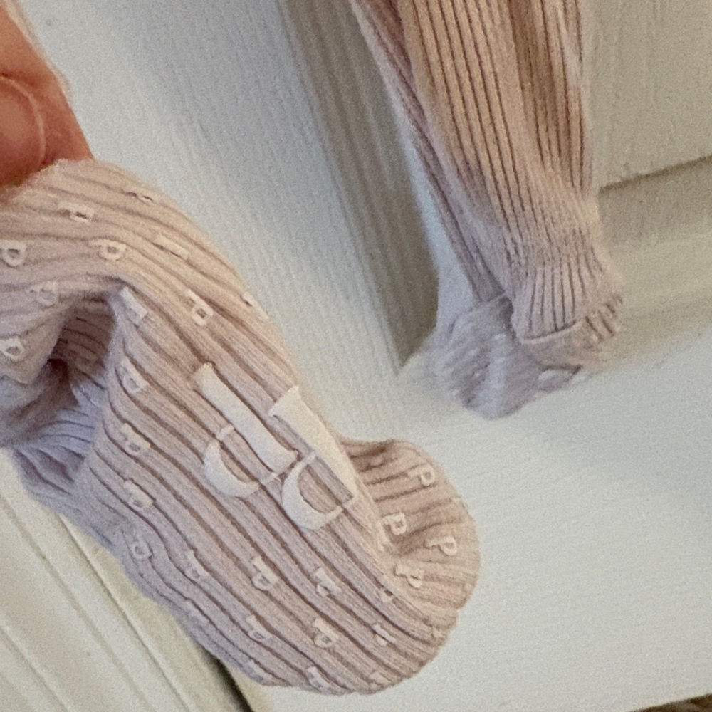Posh Peanut Bamboo Ruffle Ribbed Sleeper - Picture 6 of 7